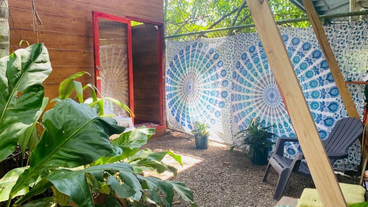 Guest House Pura Vida ケポス エクステリア 写真