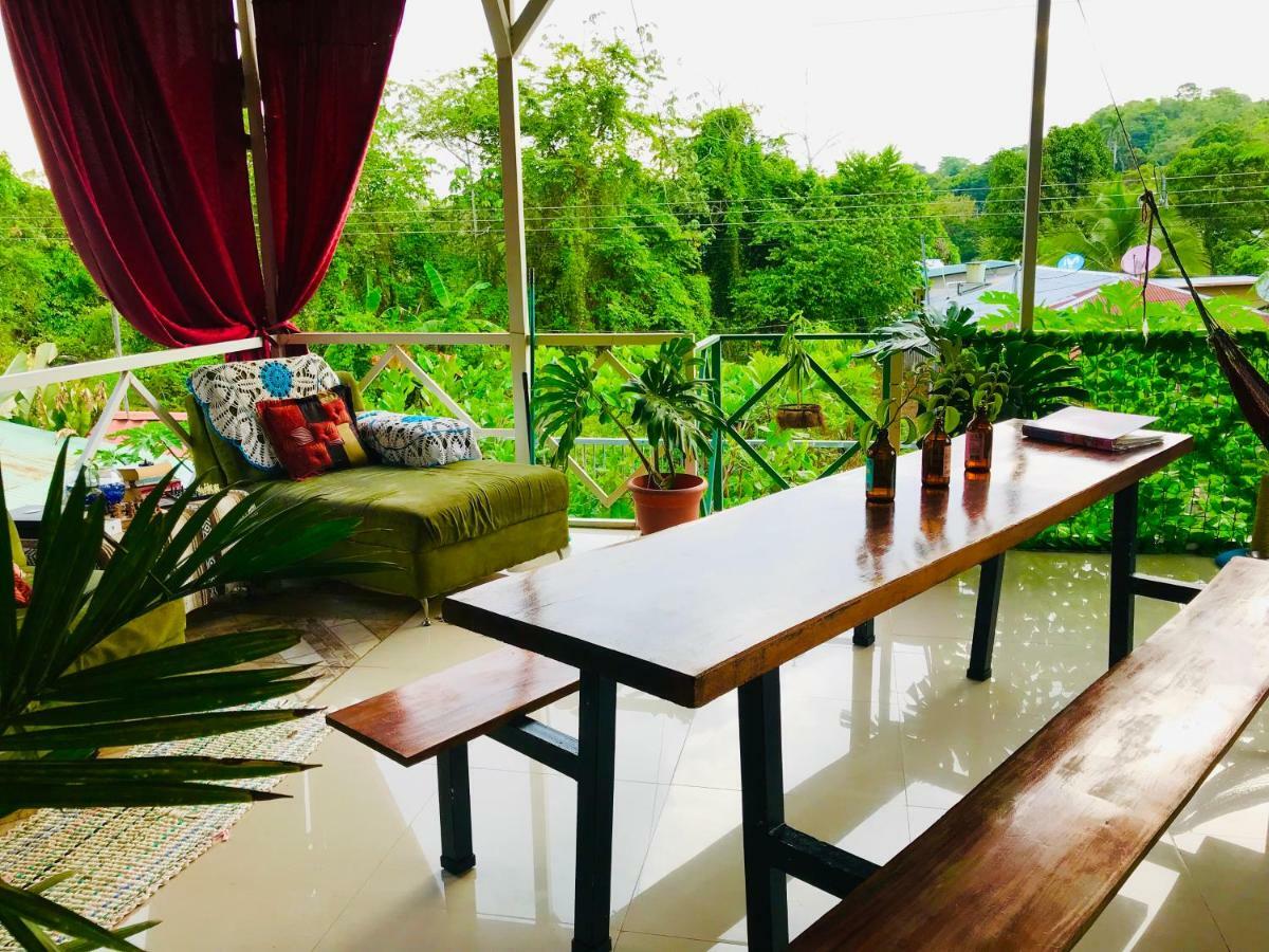 Guest House Pura Vida ケポス エクステリア 写真